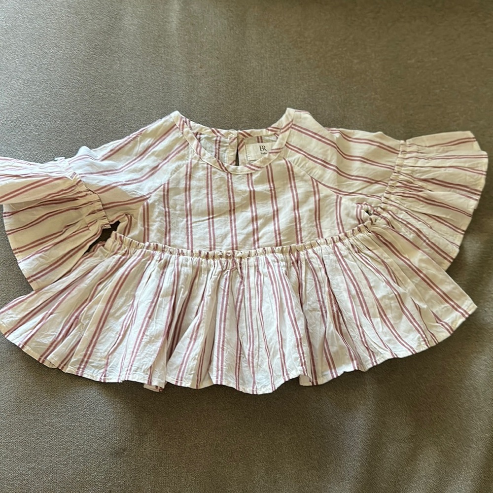 Banana republic baby flare sleeve top